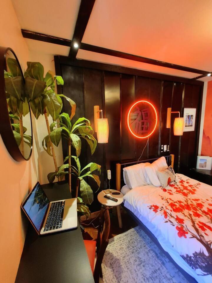 World Solo Travel'S Welcomed At St Pete Home St. Petersburg Extérieur photo